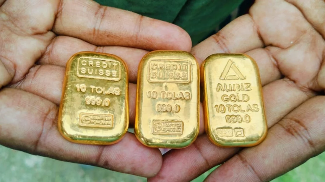 মহেশপুর সীমান্তে অর্ধকোটি টাকার স্বর্ণসহ ১ জন আটক